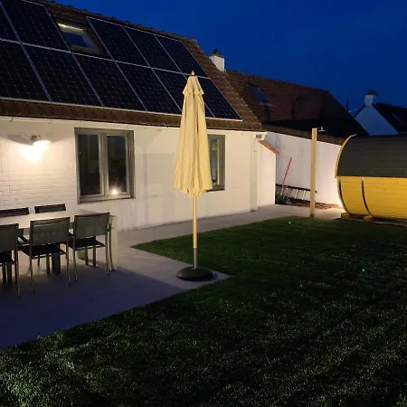 Сasa de vacaciones Duinendaele 166 Met Sauna En Bij Plopsaland De Panne